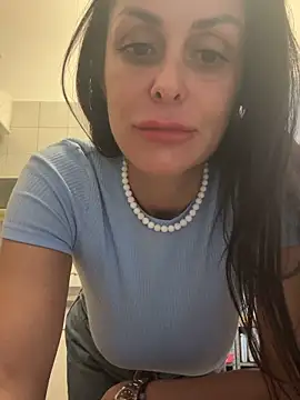 ainaht online show from March 19, 8:40 am