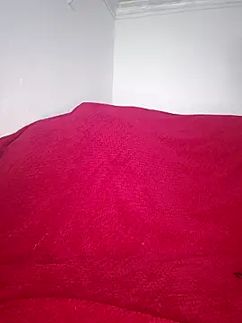 FINEdzaddY10 online show from May 1, 1:26 pm