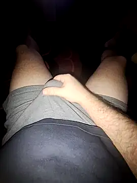 Snapshot of Pyromanancer chatting on December 15, 9:41 pm Pyromanancer online show from December 15, 9:41 pm