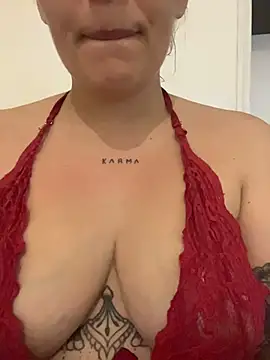 Snapshot of anonyme_hot47 chatting on March 26, 8:25 pm anonyme hot47 online show from March 26, 8:25 pm