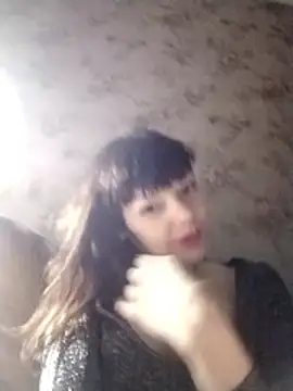 AliceSwan1122 online show from January 12, 9:42 pm