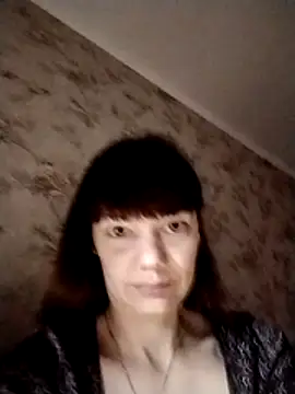 AliceSwan1122 online show from February 1, 5:44 pm