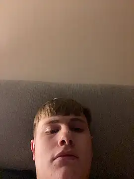 Sammyboy2211 online show from January 12, 1:11 am