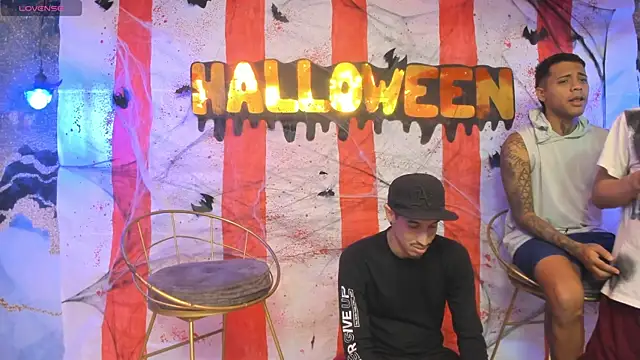 Juicy Creww online show from October 14, 10:43 pm