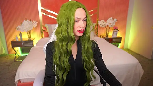 ShyySiren online show from September 20, 6:14 am