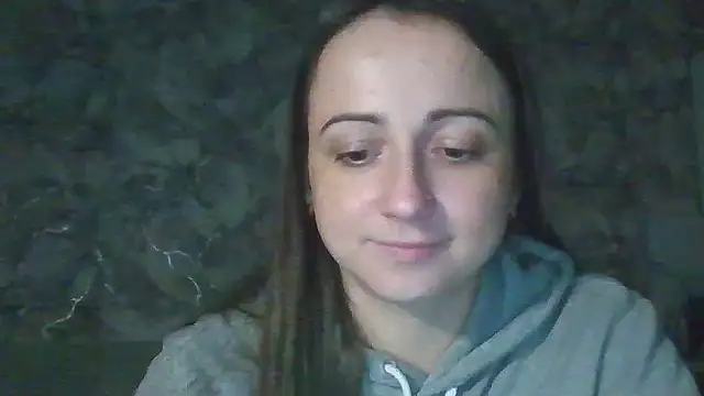 Snapshot of Avylith chatting on September 25, 10:13 pm Avylith online show from September 25, 10:13 pm