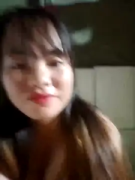 Snapshot of emilyzz chatting on September 18, 10:23 pm emilyzz online show from September 18, 10:23 pm