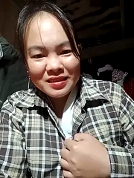 emilyzz online show from April 29, 1:53 am