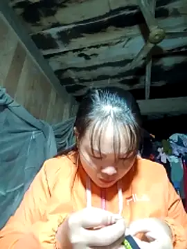 emilyzz online show from May 8, 1:11 am