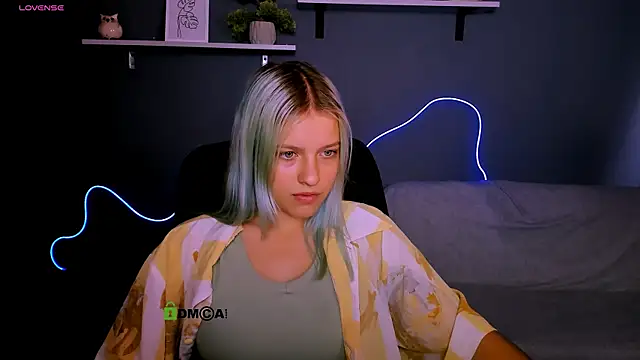 kaela spell  online show from September 24, 1:03 pm