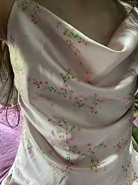Bella sexy98 online show from May 5, 6:43 am