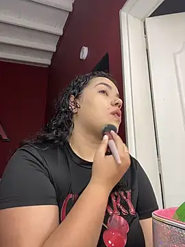 Snapshot of krisstenSantos chatting on October 17, 11:57 am krisstenSantos online show from October 17, 11:57 am