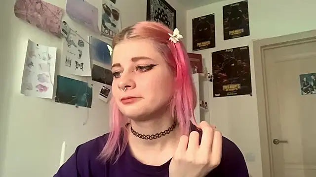 PinkVampire online show from October 3, 10:12 am