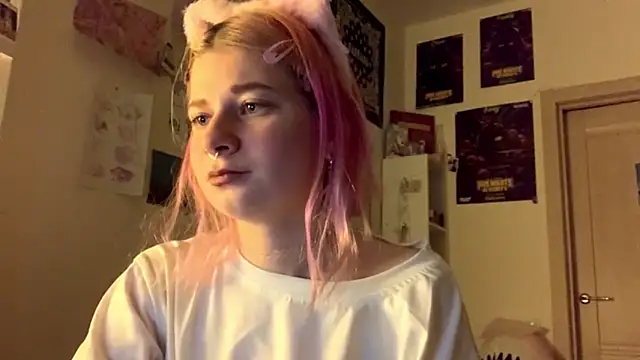 PinkVampire online show from October 9, 8:51 pm