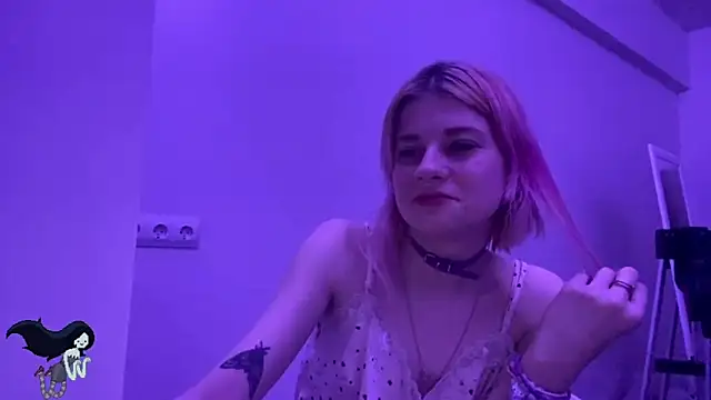 PinkVampire online show from October 30, 2:29 pm