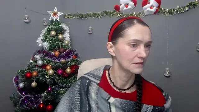 TayaFinch online show from December 22, 1:30 pm