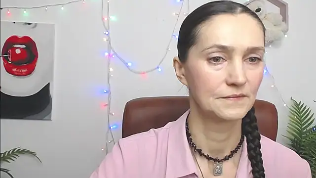 TayaFinch online show from March 2, 1:07 pm