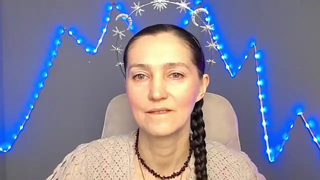 Snapshot of TayaFinch chatting on April 17, 12:08 pm TayaFinch online show from April 17, 12:08 pm