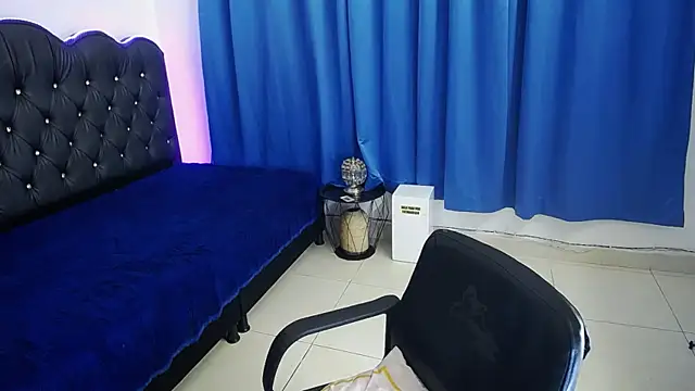 Cordelia Perlman online show from December 4, 12:47 pm