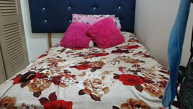 bemymasterlovers online show from January 13, 4:01 pm