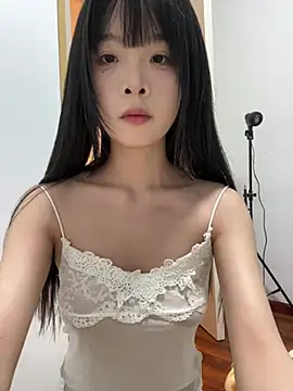 qiqi x online show from May 5, 2:14 pm