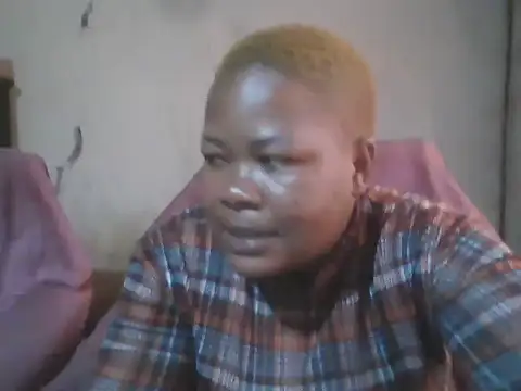 Snapshot of Bustyass93 chatting on January 11, 1:27 pm Bustyass93 online show from January 11, 1:27 pm