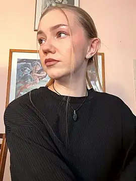 MilaMoone online show from January 16, 10:19 am