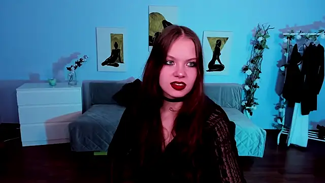 Snapshot of BetsyKiss chatting on March 18, 5:05 pm BetsyKiss online show from March 18, 5:05 pm