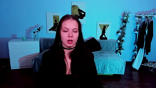 Snapshot of BetsyKiss chatting on March 22, 5:05 pm BetsyKiss online show from March 22, 5:05 pm