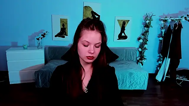 Snapshot of BetsyKiss chatting on March 31, 5:13 pm BetsyKiss online show from March 31, 5:13 pm