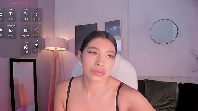 Tiffany Low online show from October 16, 1:34 pm