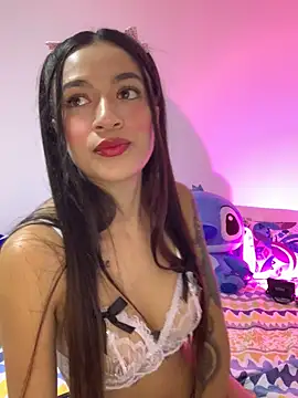 Snapshot of MiQeilaSweet chatting on March 11, 4:57 pm MiQeilaSweet online show from March 11, 4:57 pm