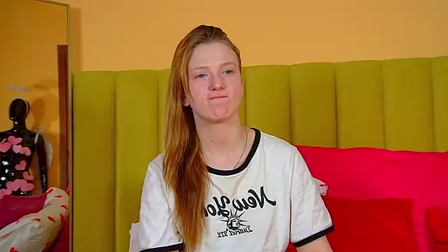 BeatriceBinoche online show from February 24, 6:22 am