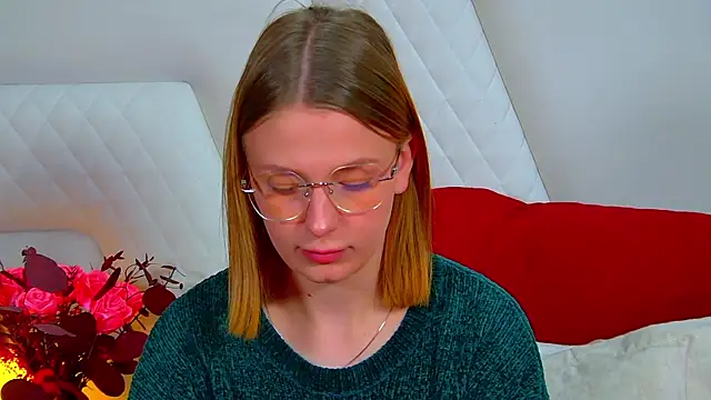 BeatriceBinoche online show from May 9, 6:24 pm