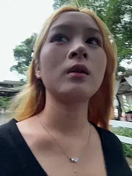 yuki june online show from November 9, 9:18 am