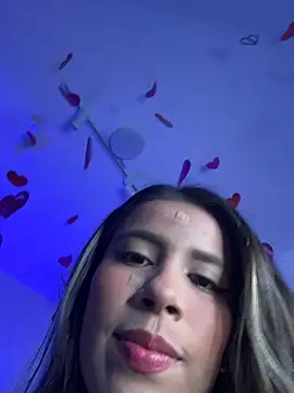 Snapshot of EMILIIA_RICHTER__ chatting on February 12, 7:53 pm EMILIIA RICHTER online show from February 12, 7:53 pm