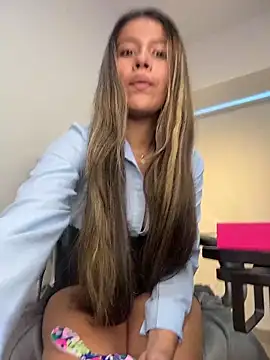 Snapshot of EMILIIA_RICHTER__ chatting on March 21, 7:50 pm EMILIIA RICHTER online show from March 21, 7:50 pm