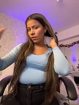 Snapshot of EMILIIA_RICHTER__ chatting on March 25, 7:31 pm EMILIIA RICHTER online show from March 25, 7:31 pm