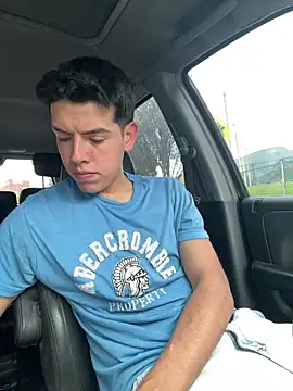 Snapshot of mattebret11 chatting on September 25, 4:54 pm mattebret11 online show from September 25, 4:54 pm