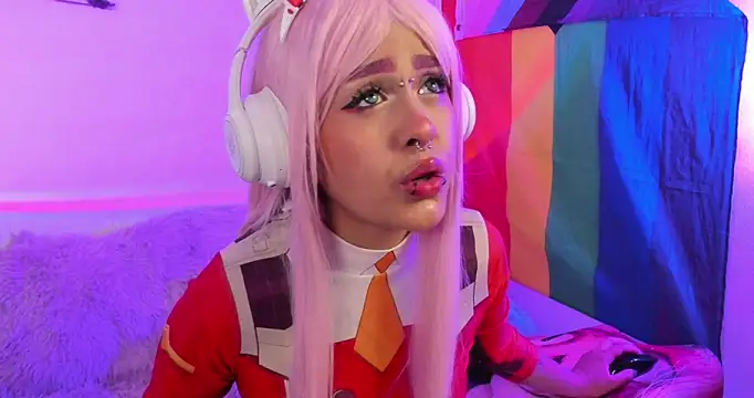 Snapshot of NekoWaifu chatting on October 3, 1:08 pm NekoWaifu online show from October 3, 1:08 pm