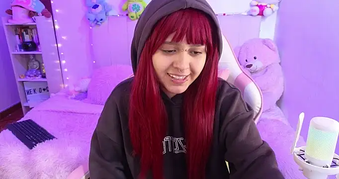 Snapshot of NekoWaifu chatting on February 25, 2:05 pm NekoWaifu online show from February 25, 2:05 pm