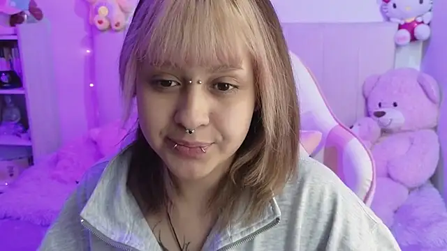 NekoWaifu online show from May 11, 2:23 pm