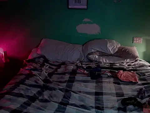 versatilevortex online show from October 3, 3:14 am