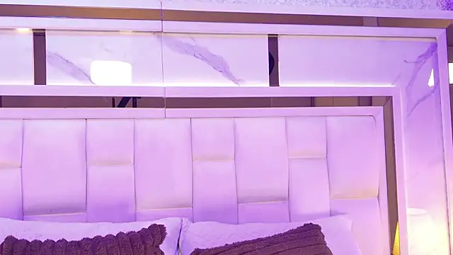 paulina cano online show from April 3, 3:26 am