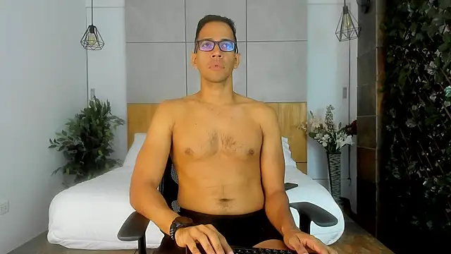 JacobDraven online show from November 30, 4:27 am