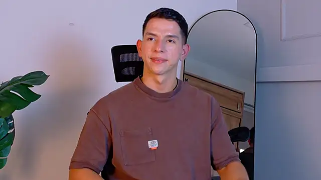 ZaneDawson online show from May 19, 1:56 am