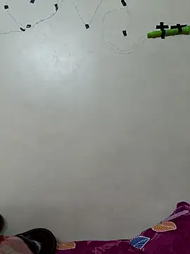 reetika6375 online show from February 6, 10:13 pm