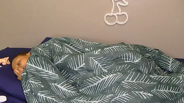 Serafynn online show from January 9, 12:46 am