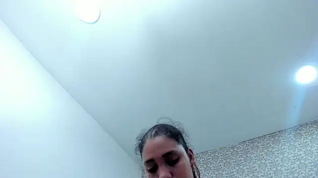 Hanna Marshall  online show from October 30, 11:22 am