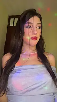 Emily-hottson online show from February 16, 4:30 am